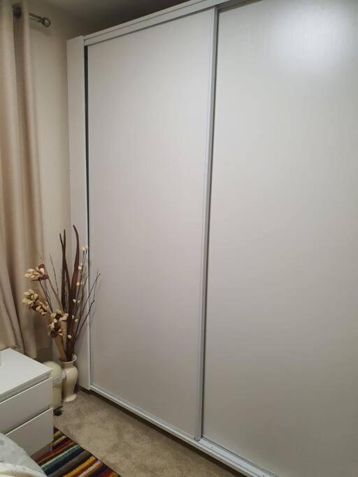 2 Bedroom Flat In Vauxhall, ロンドン エクステリア 写真